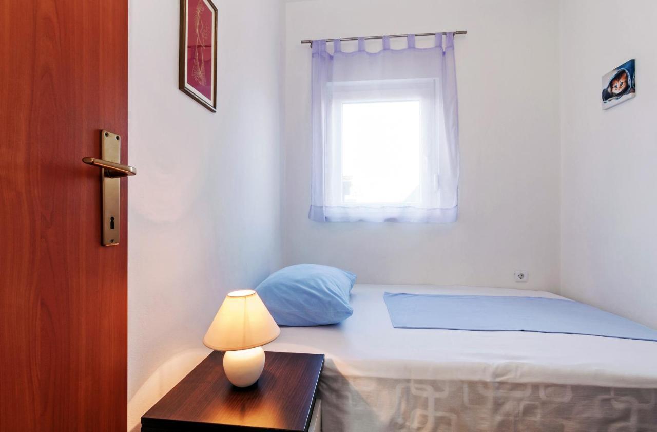 Apartment Marelja - Private Parking And Balcony Zadar Extérieur photo
